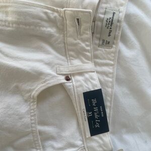 Abercrombie & Fitch Cream Wide-Leg Pants